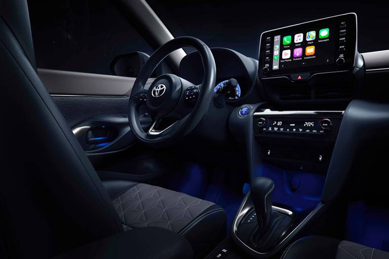 toyota-yaris-cross-hybrid-2020 (6)