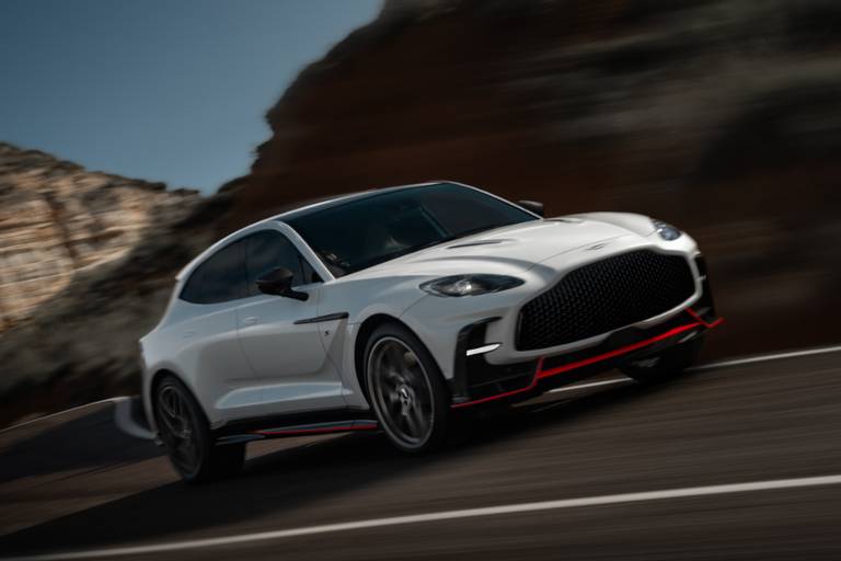 Aston-Martin-DBX-S-2025 (1)