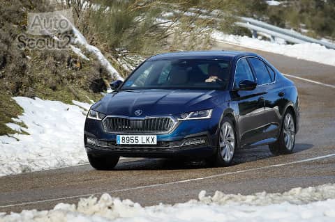 Primera prueba de los Skoda Octavia iV y Octavia RS iV: pareja de ases