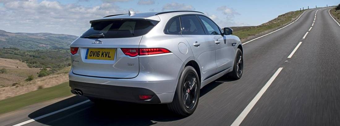 jaguar-f-pace-back