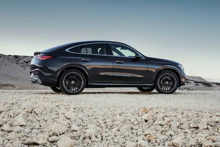 Mercedes-Benz-GLC Coupe-2024-1280-33