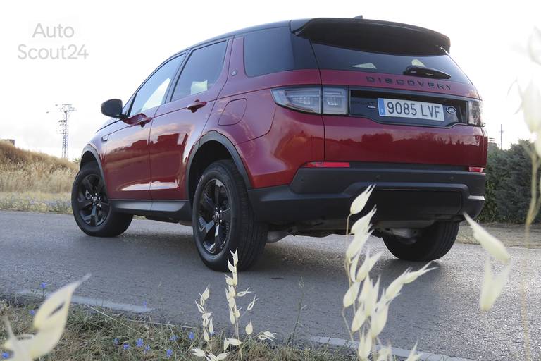 10 LR discovery sport p300e