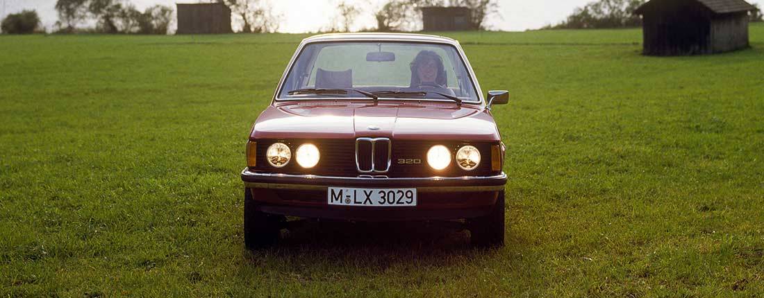 bmw-320-l-03.jpg