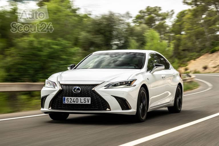 Lexus ES 300h F SPORT 37