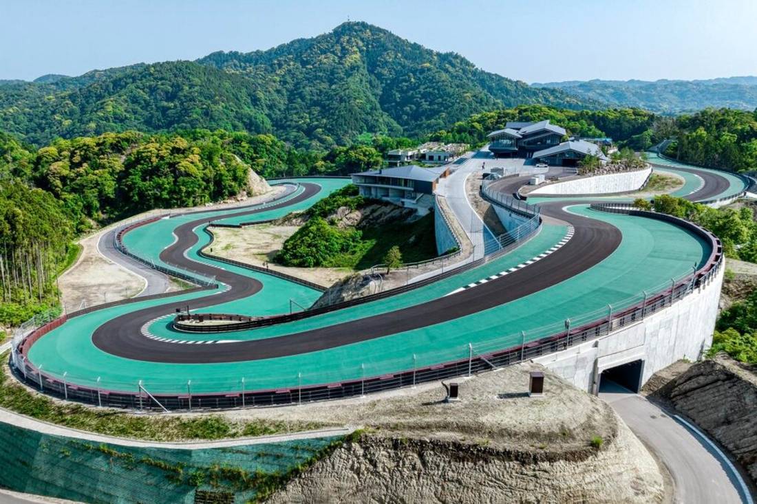 Este circuito privado en Japón es el sueño de todo petrolhead