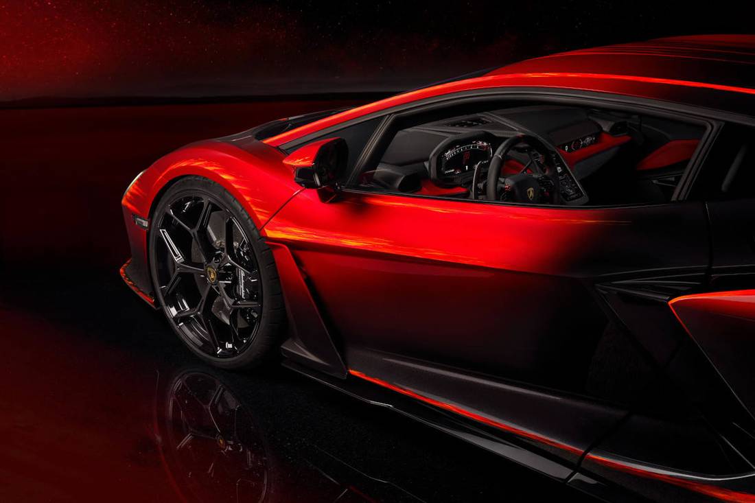 Lamborghini-revuelto-opera-unica-2024 (5)
