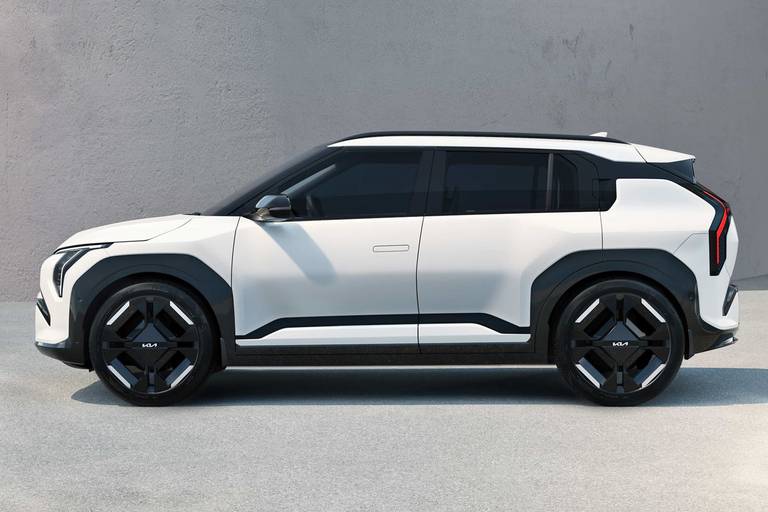 Kia-EV3-2025-1600-04
