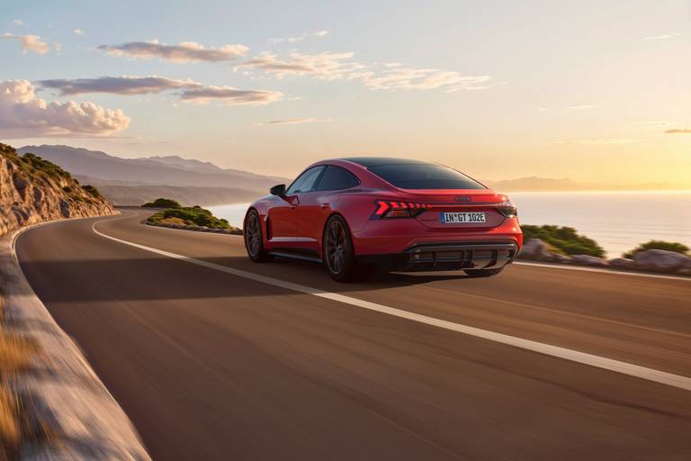 audi-etron-gt-quattro-2025 (1)