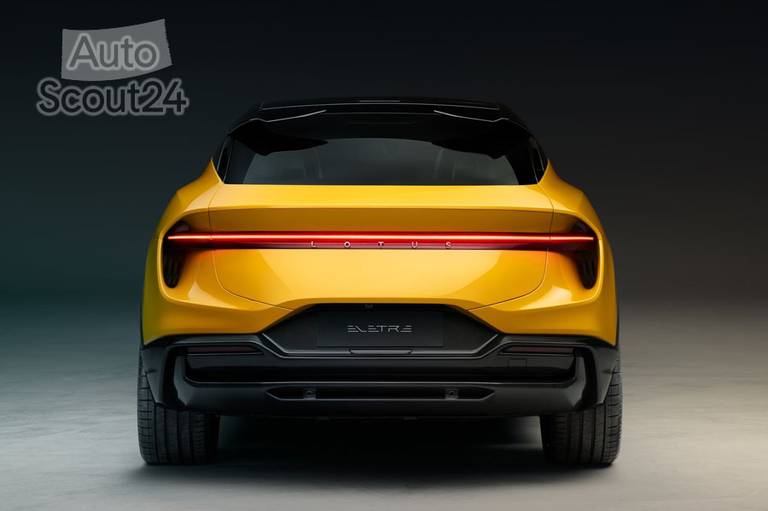 Lotus-Eletre-2023-1600-0e