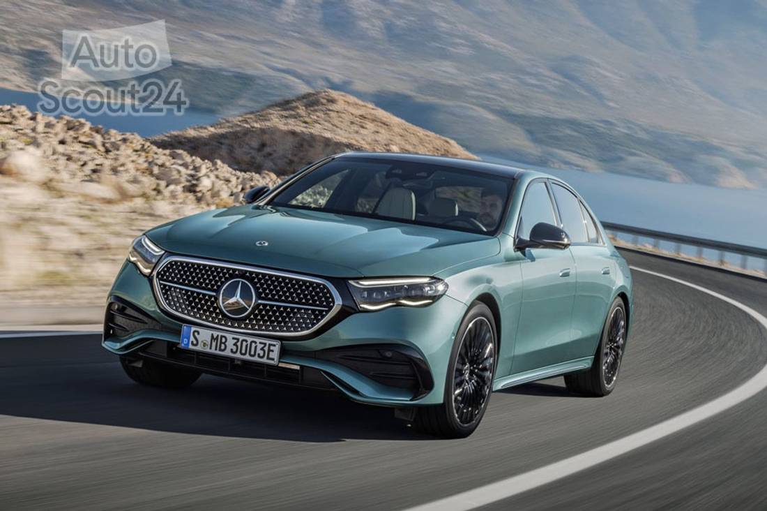 Mercedes-Benz-E-Class-2024-1600-0d
