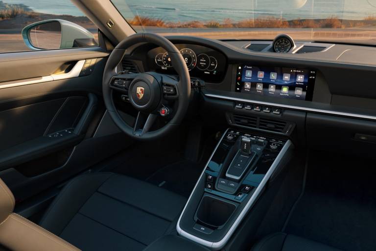 Porsche-911-carrera-4S-2025 (9)
