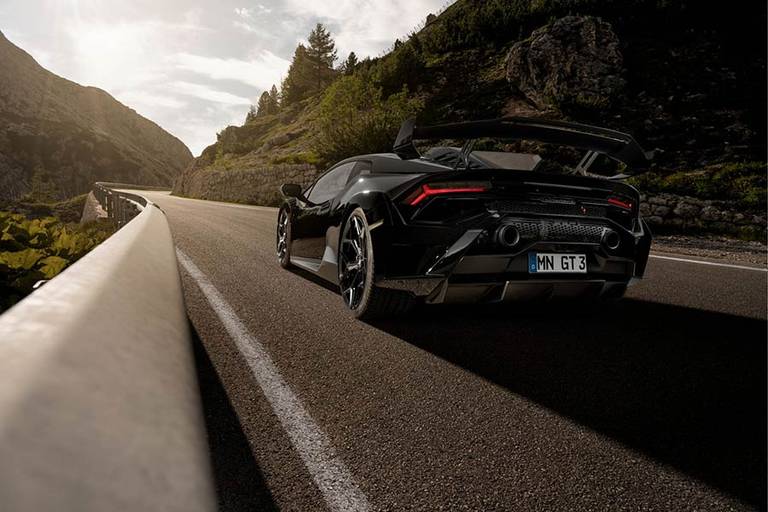 Novitec-Lamborghini-Huracan-STO-8