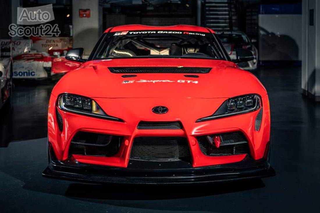 Toyota-Supra-GT4-7