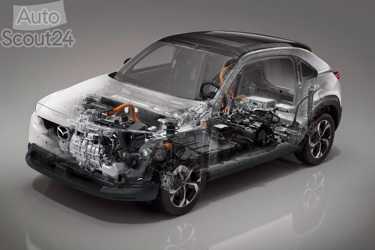 2022 mazda mx-30 r-ev global tech 001 lowres