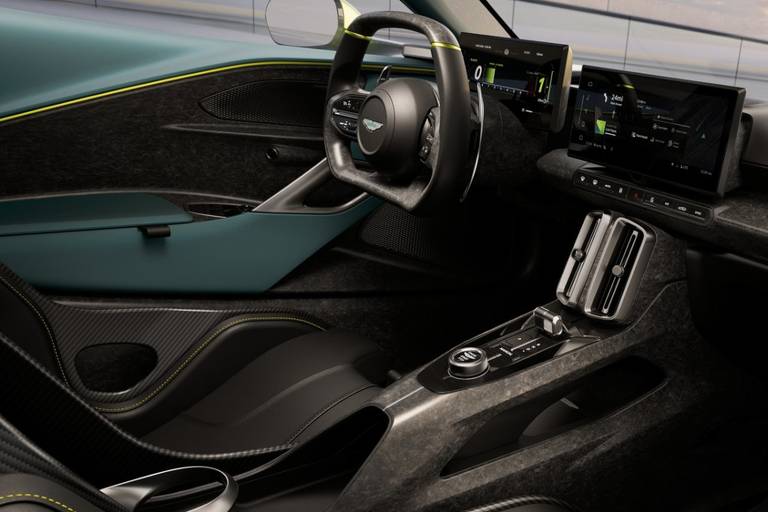 Aston-Martin-Valhalla-2026-interior (2)