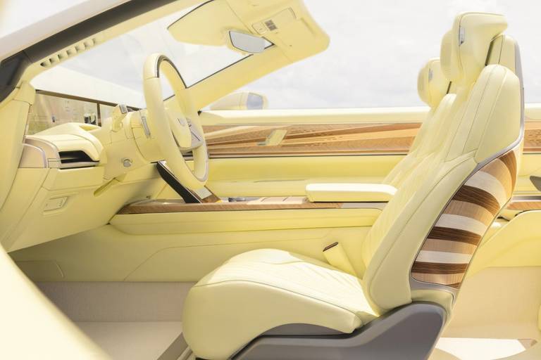 Cadillac-Sollei-Concept-2024 (7)