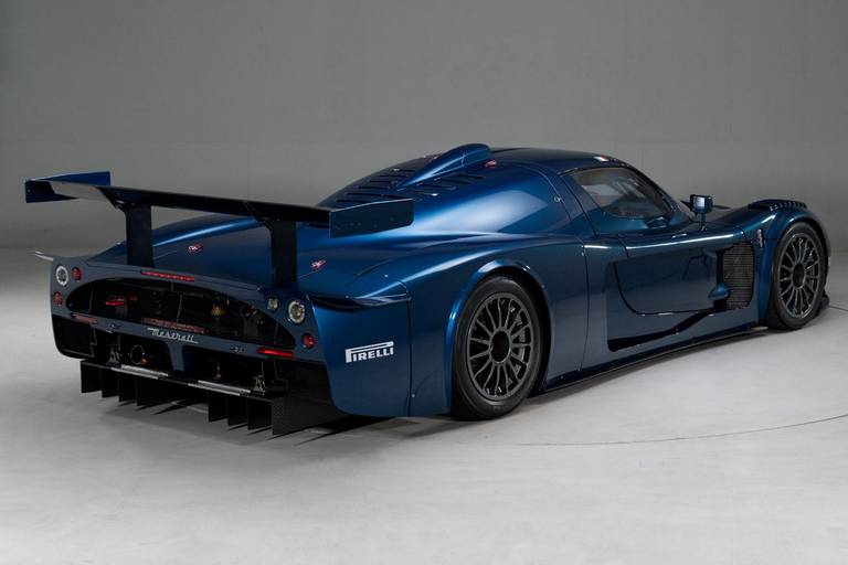 Maserati-MC12-Corsa-subasta (4)