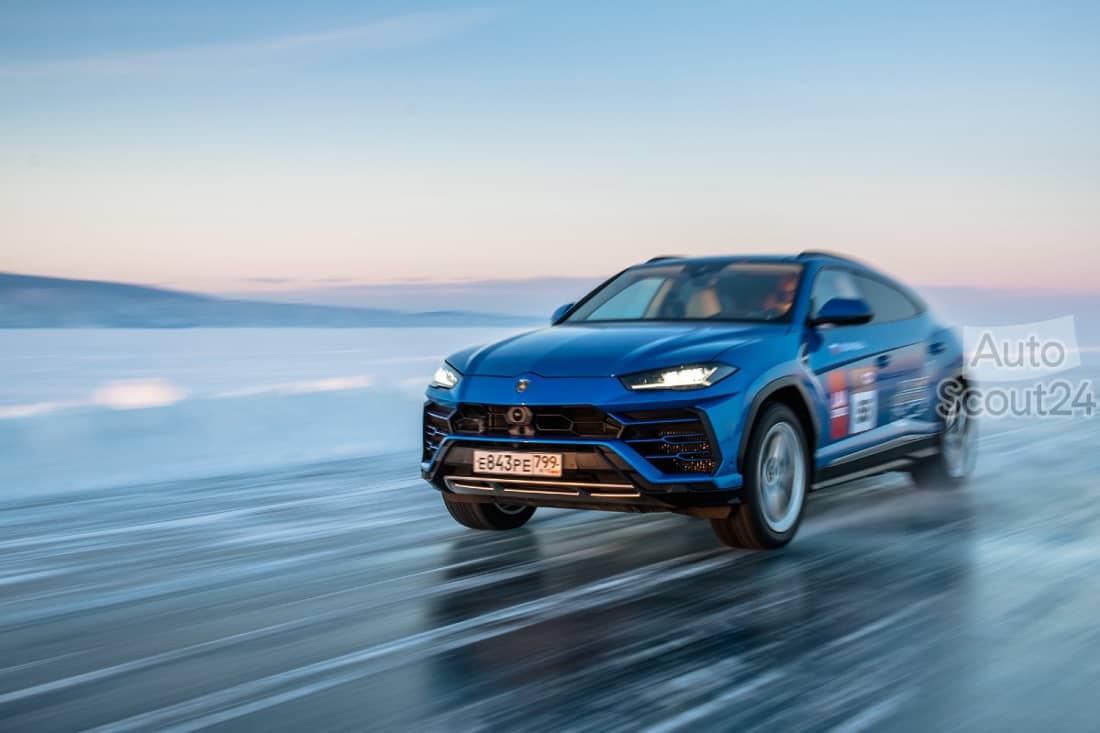 El Lamborghini Urus vuela sobre el hielo ruso