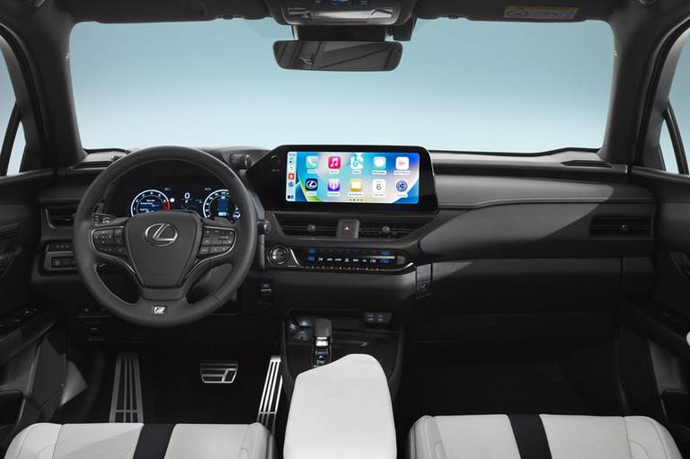 Lexus UX 300h 2024 (1)