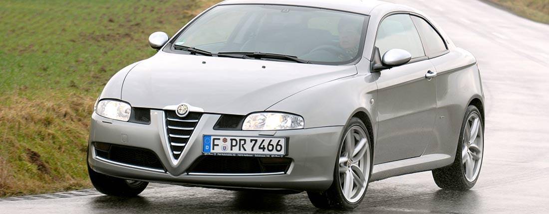 alfa-romeo-gt-front