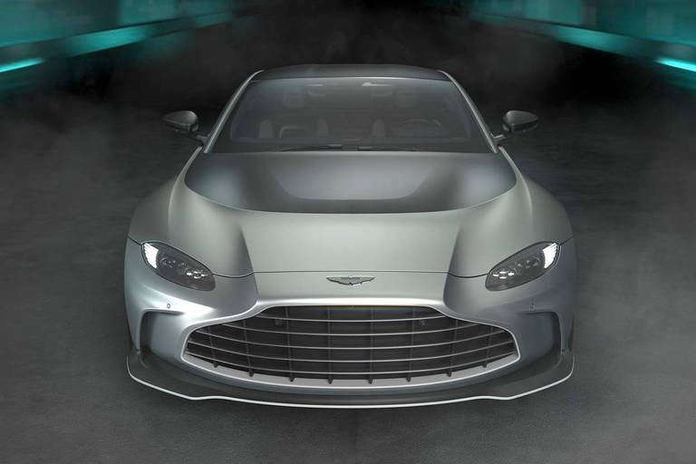 Aston Martin Vantage V12 2023 (7)