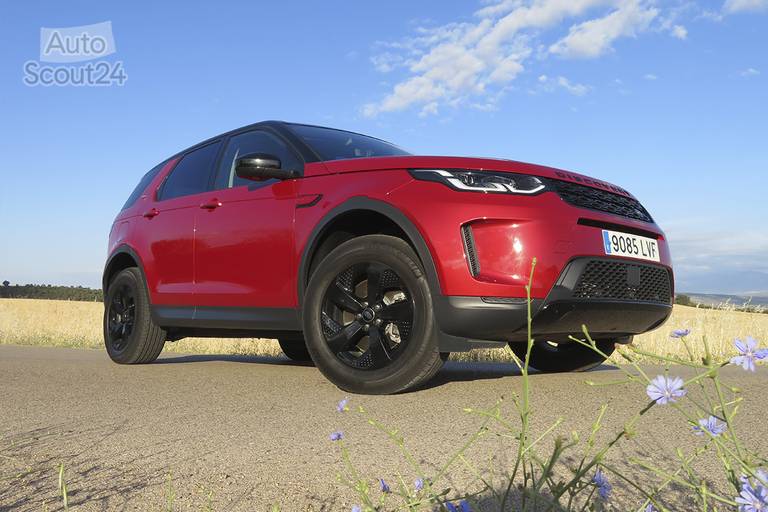 8 LR discovery sport p300e