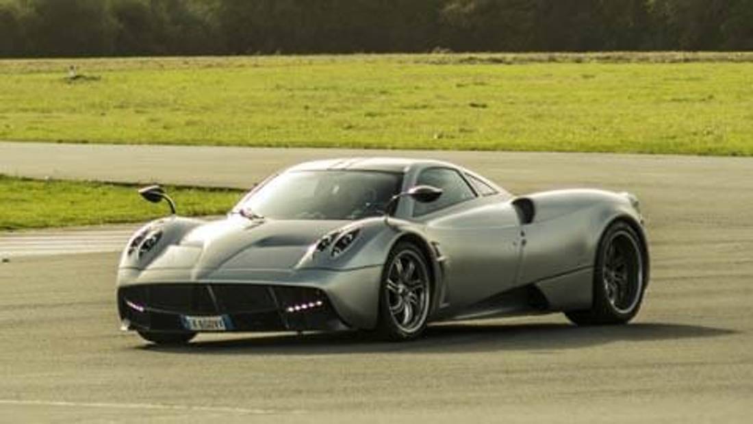 pagani-huayra-s-03.jpg