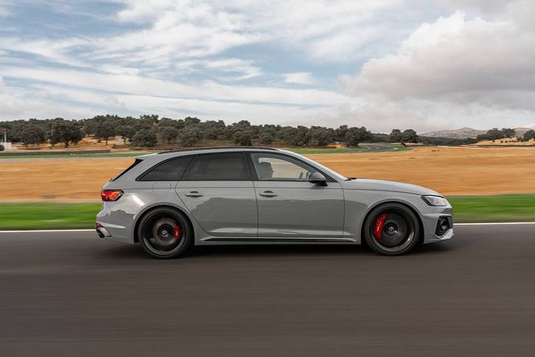 Audi-RS-competition-plus-2022-(1)