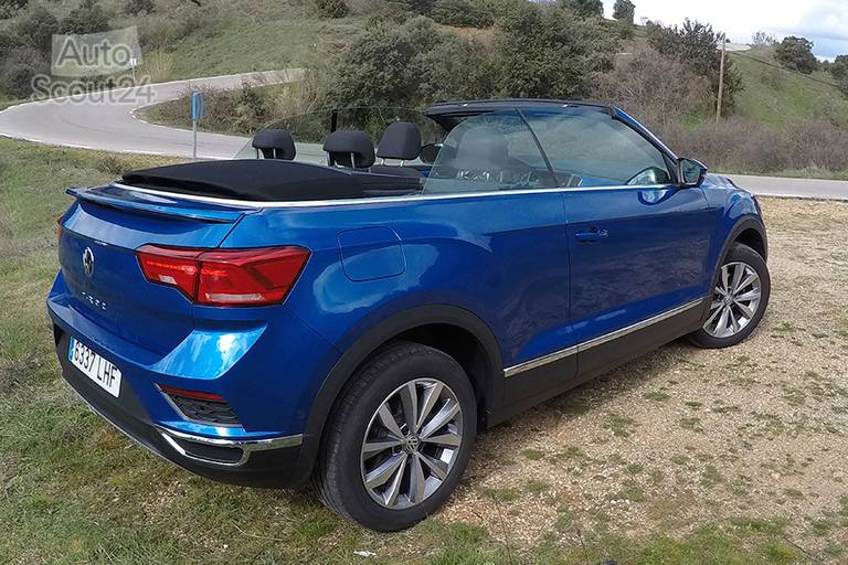 El VW T-Roc Cabrio se aprecia bien fabricado, aunque no nos parece un Volkswagen de 30.000€.