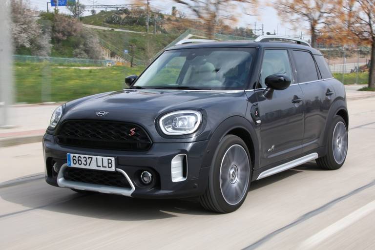 compa-mini-countryman-45