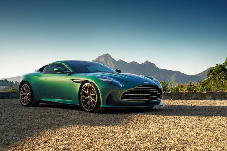 Nuevo-Aston-Martin-DB12-2023 (11)