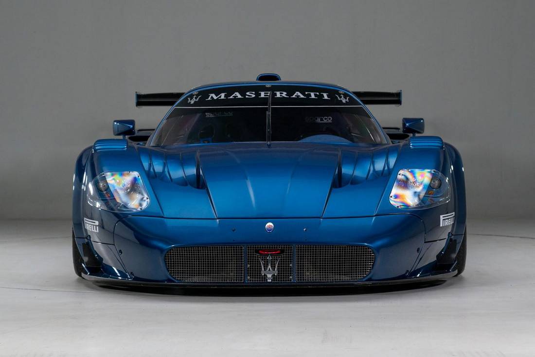 Maserati-MC12-Corsa-subasta (6)