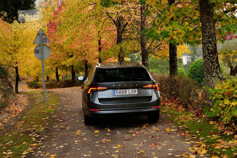 Prueba nuevo Skoda Octavia Combi 2.0 TDi 2020 Ruben Fidalgo (33)