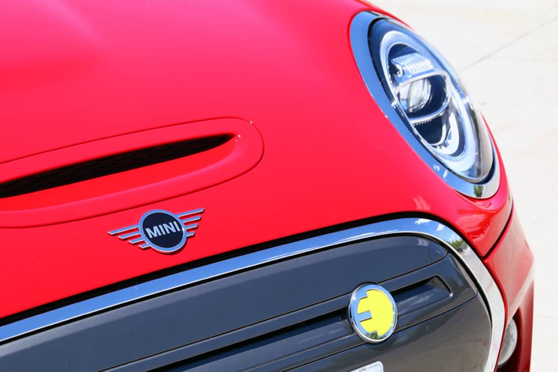 mini-cooper-se-10