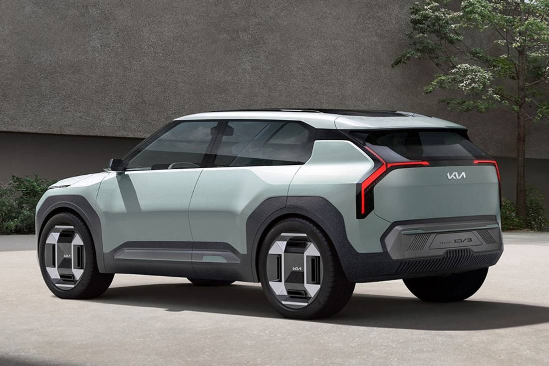 Kia-EV3 Concept-2023-1600-03