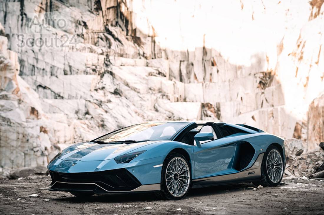 Lamborghini-Aventador-Ultimae-Roadster (8)