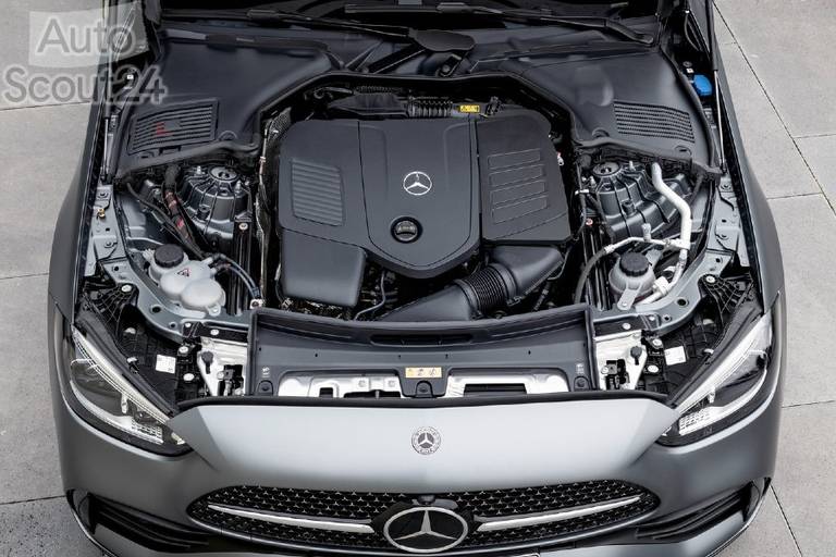 Mercedes-Benz-C-Class-2022-1280-3b (2)