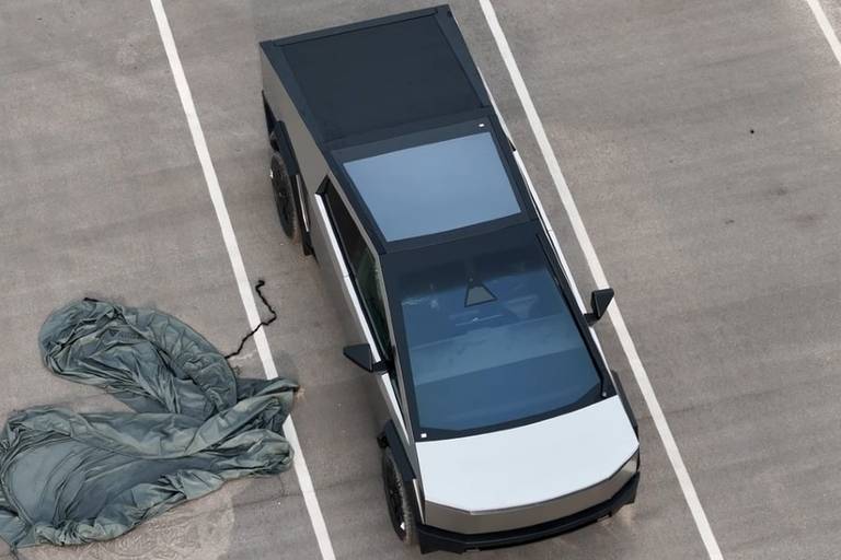 El Tesla Cybertruck es el coche con el parabrisas más grande