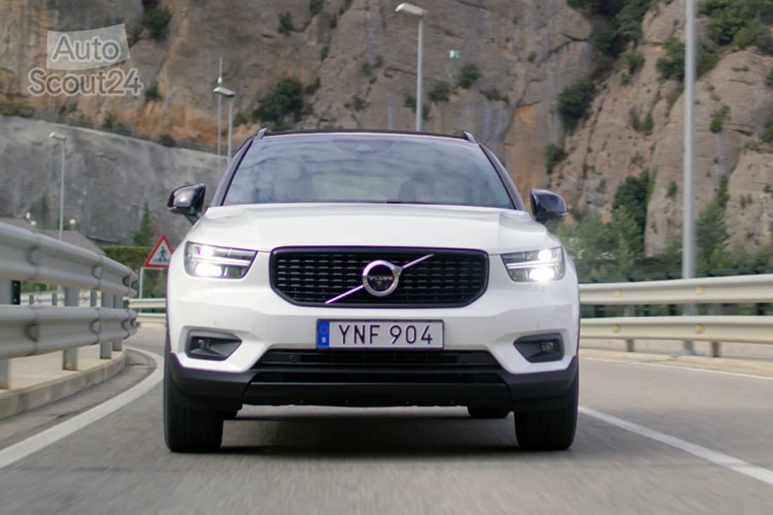 Volvo XC 40 T5 híbrido 262 CV año 2021 