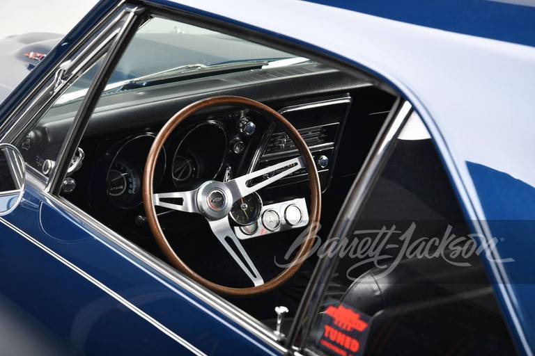Yenko Super Camaro de 1967 barret Jackson 2022 (9)