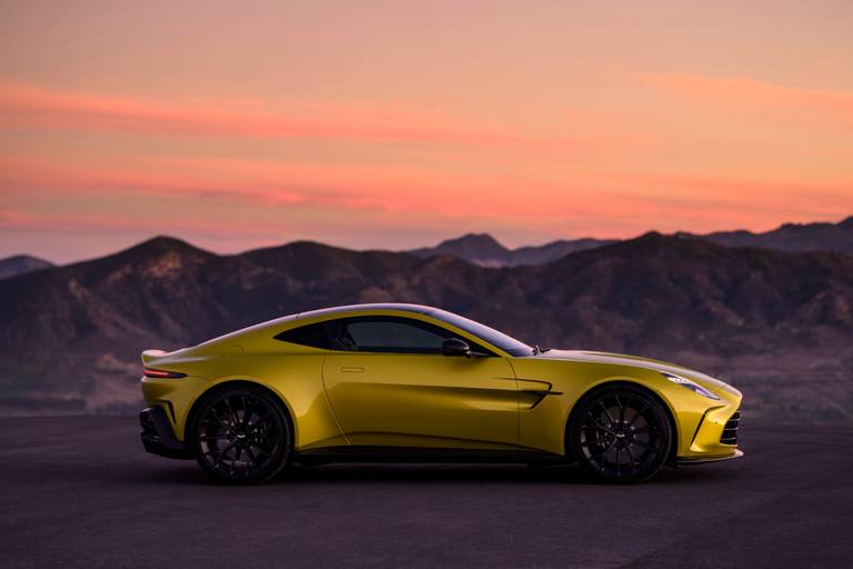 Aston-Martin-Vantage-2024 (12)