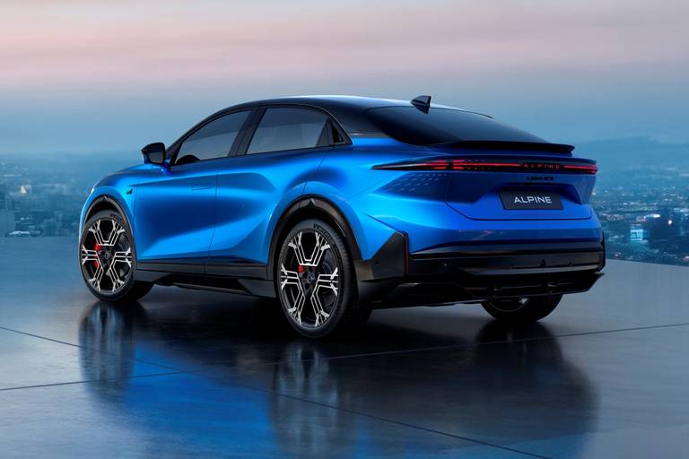 alpine-a390-2025 (3)