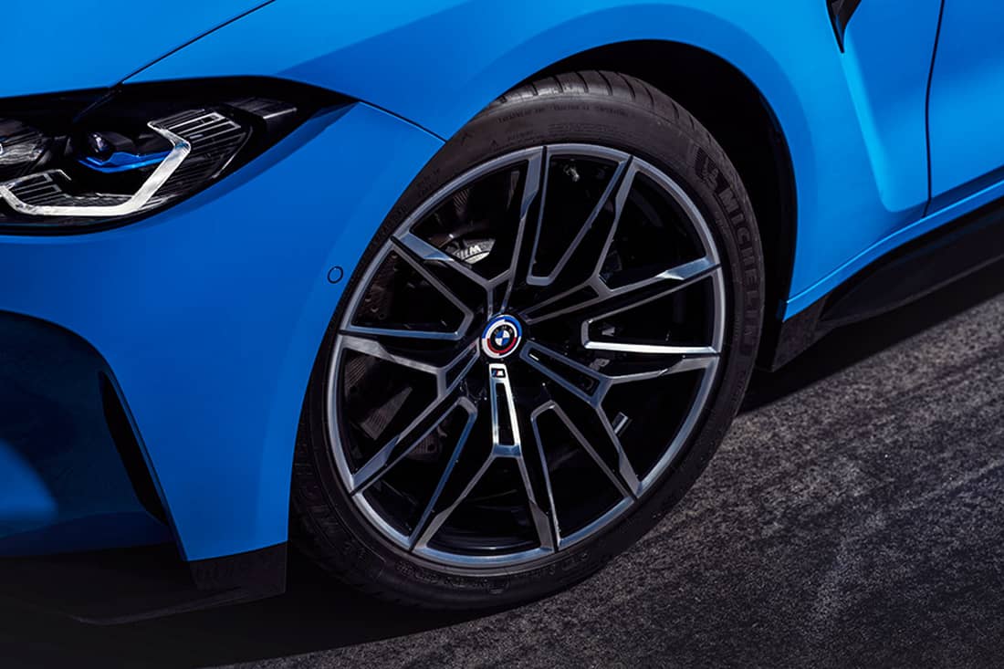 P90445343 highRes bmw-m-emblem-11-2021