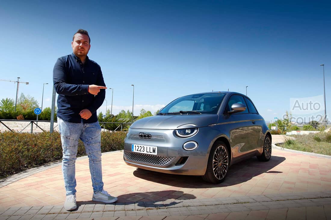 Prueba del Fiat 500e eléctrico: ¿el rey de la ciudad moderna?