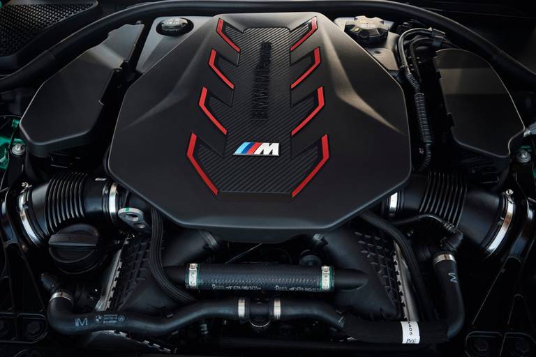 Motor-BMW-M5-2025