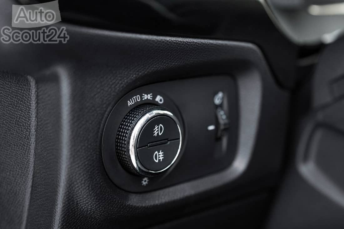 VÍDEO  Prueba del Opel Corsa 130 CV automático: ¿la versión