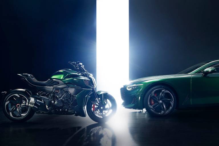 Ducati Diavel for Bentley - 2
