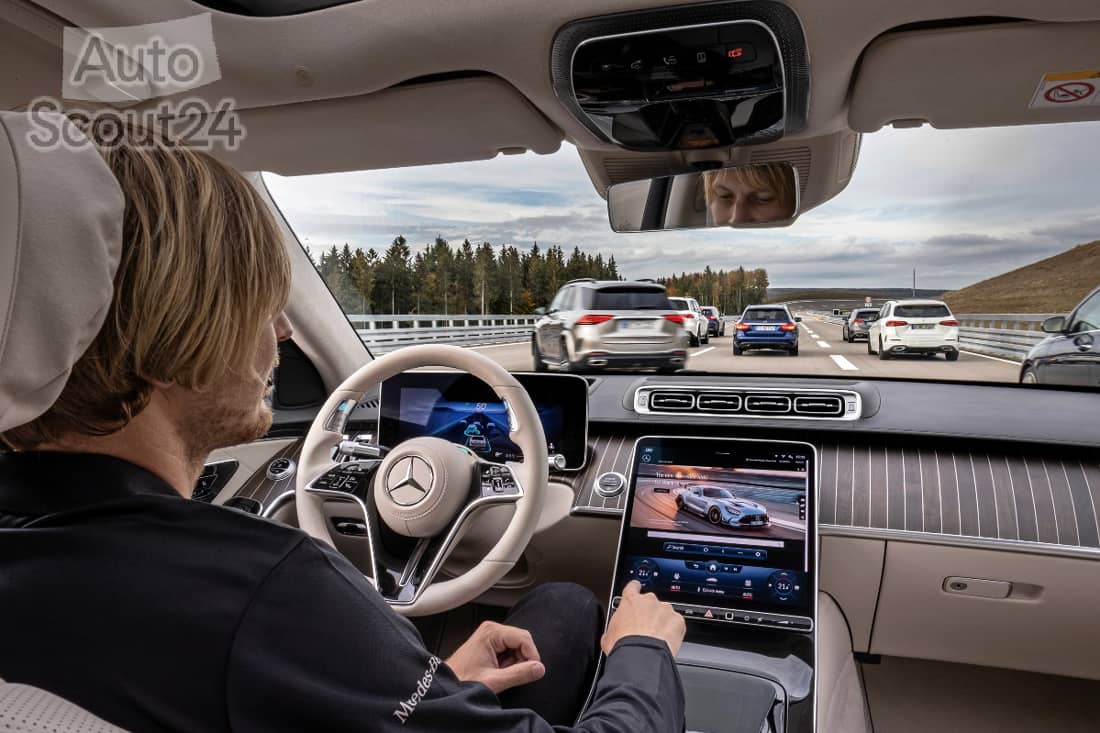 Mercedes ya tiene el nivel 3 de conducción autónoma (y es la primera marca en lograrlo)