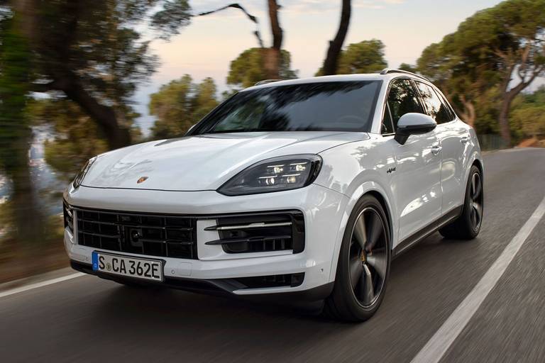 Porsche Cayenne S E-Hybrid (1)