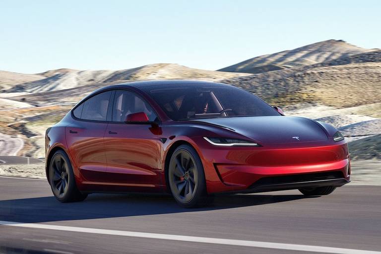 Tesla-Model-3-Performance-2025 (5)